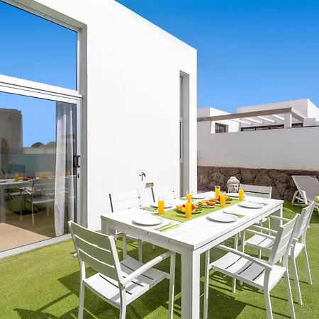 Villa Yucca Mar By *